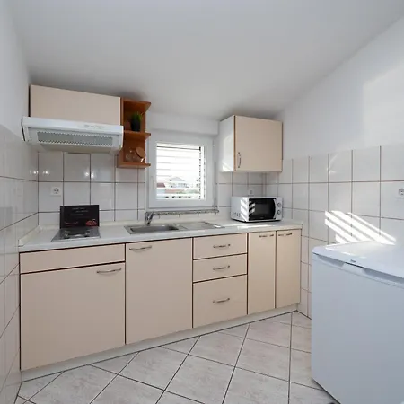 6131c Apartamento Sukošan